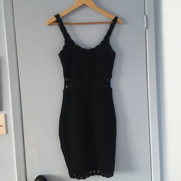 BNWT Guess Black Knit Bodycon Dress (S) - Picture 5 of 8